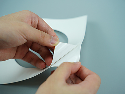 Fita dupla face PE hospitalar com furo para campos cirúrgicos